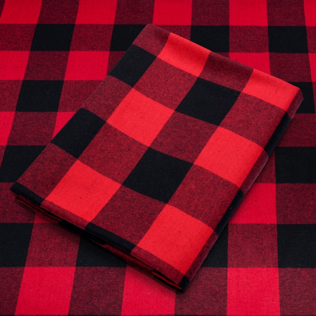 Buffalo Plaid Large Yarn Dyed Flannel Fabric. FP38