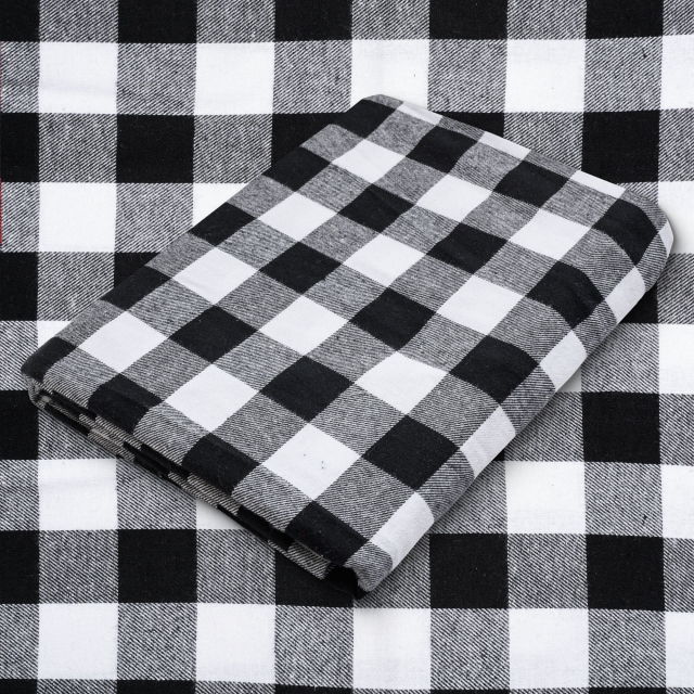 Tartan Plaid Medium Yarn Dyed Flannel Fabric. FP40