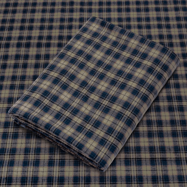 Click to view full size Yarn Dyed Tartan Plaid Flannel Fabric